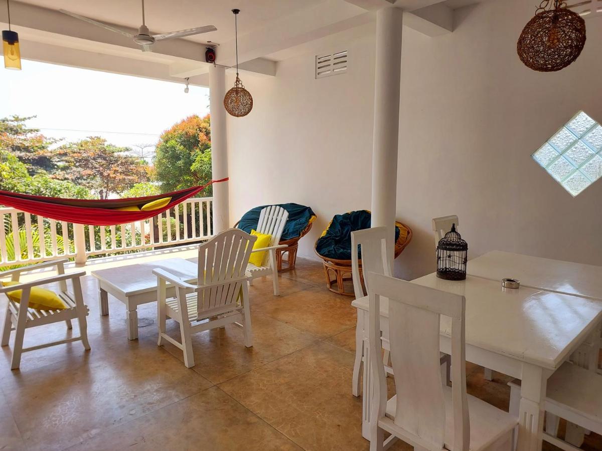 Weligama Ocean Breeze Hotel Eksteriør billede