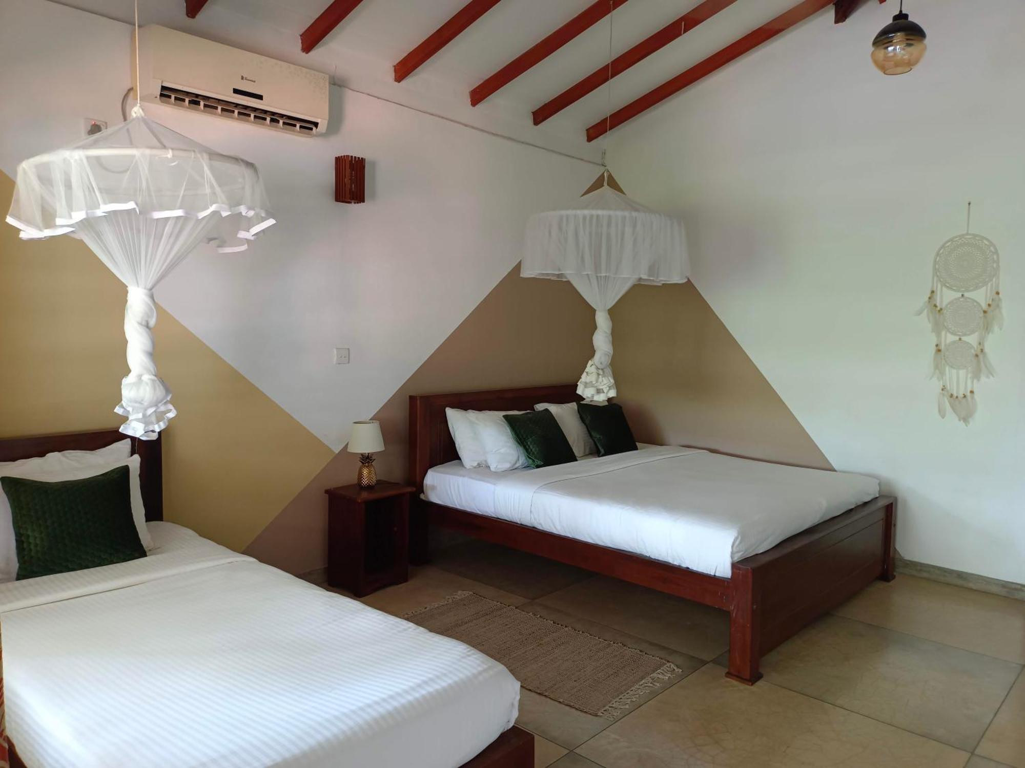 Weligama Ocean Breeze Hotel Eksteriør billede