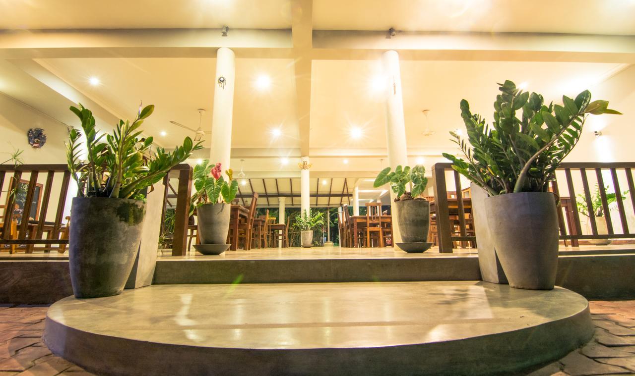 Weligama Ocean Breeze Hotel Eksteriør billede